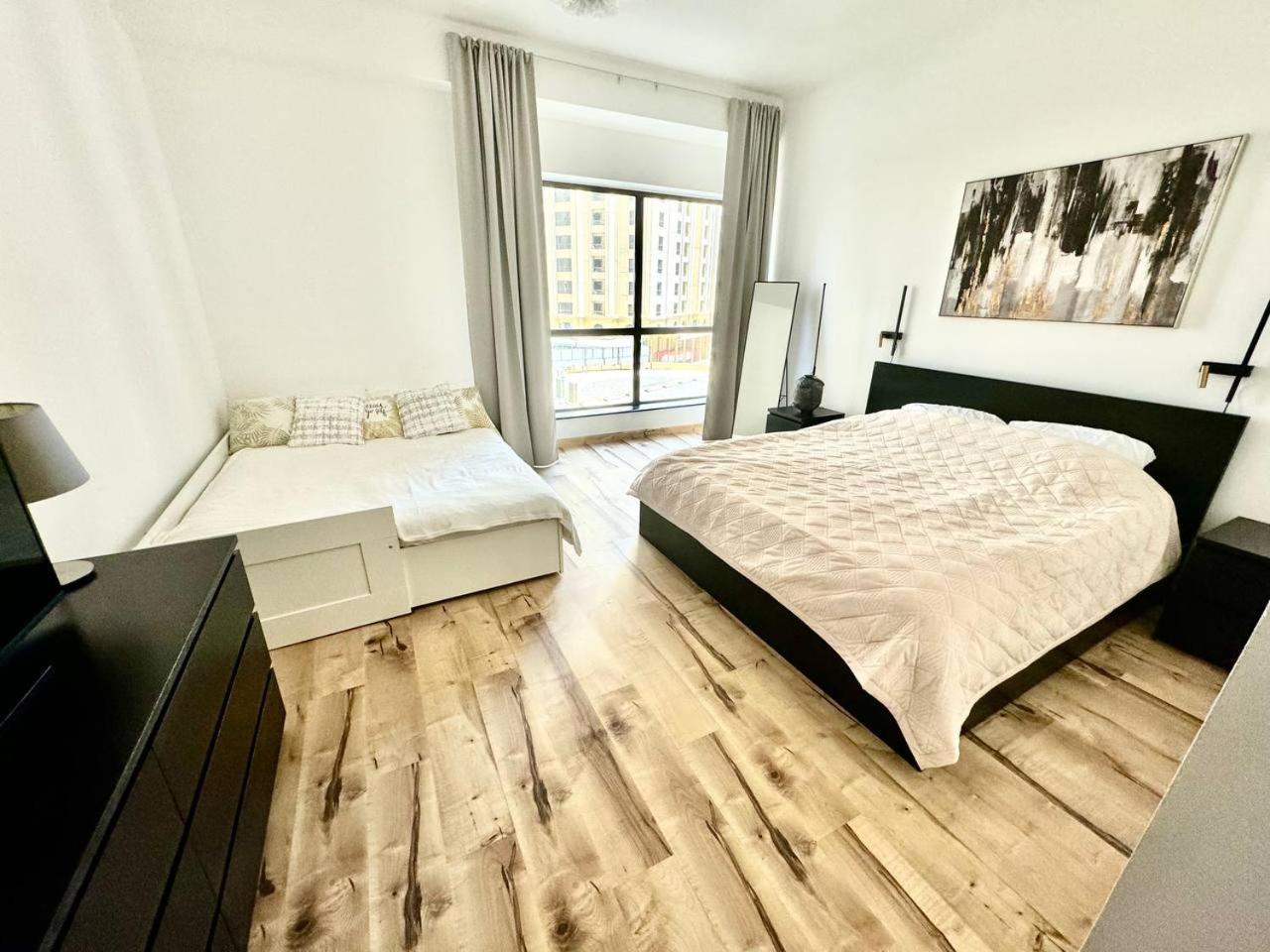 Stylish Beachside 3 Beds In Jbr شقة دبي